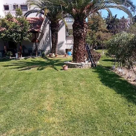 Sofia's Garden Néa Péramos