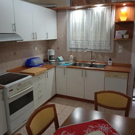 Sofia's Garden Apartment *